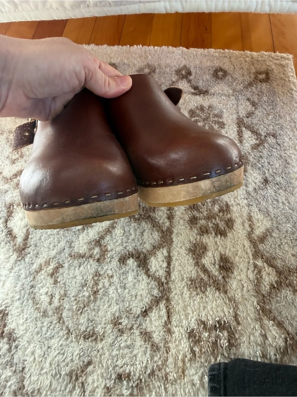 Bryr Ellie Worker Clog - size 8 - Sienna